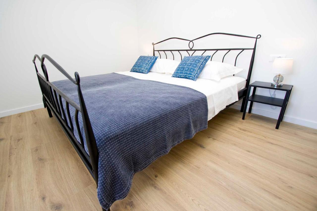 Apartmani Rustica ตราสนิสเซ ภายนอก รูปภาพ